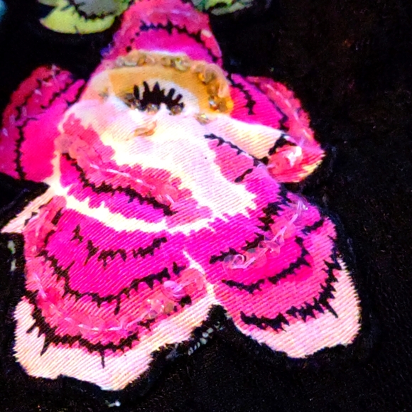 Julie G. S Black W/Floral Stitched Sequined&Beaded - Picture 6 of 6